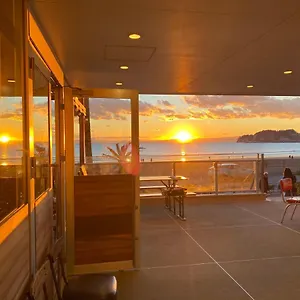 海辺のbed&breakfast Good Morning Zaimokuza 鎌倉市